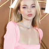 Dove Cameron голая #0933