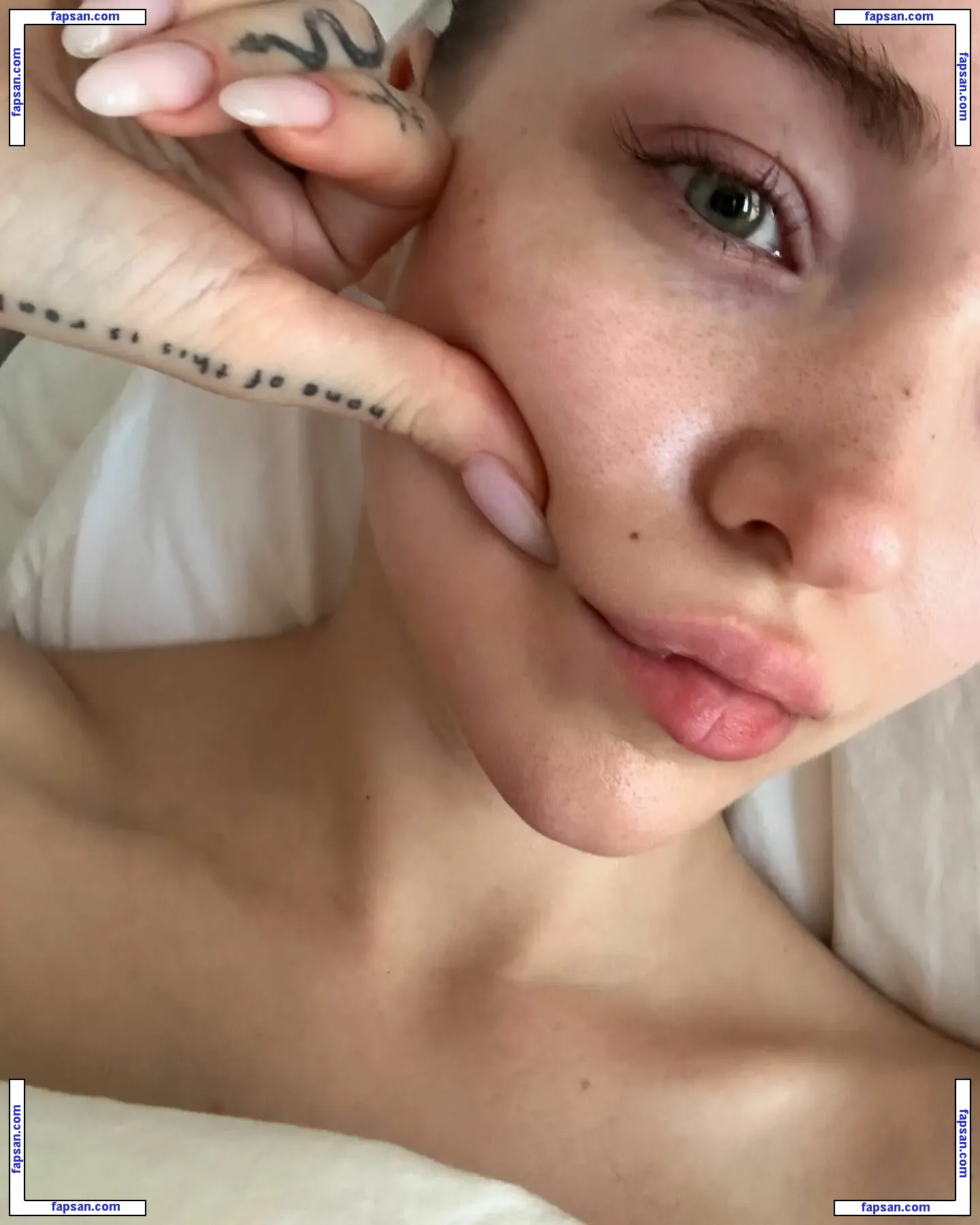 Dove Cameron nude photo #2134 from OnlyFans