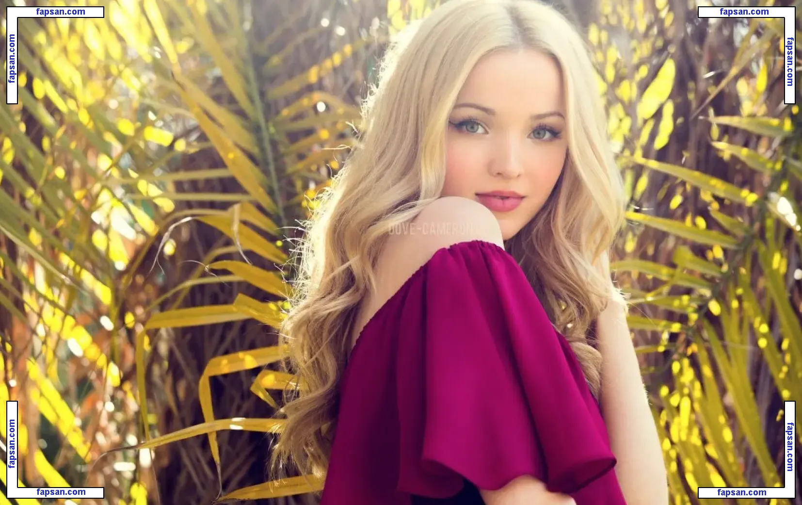 Dove Cameron nude photo #2344 from OnlyFans