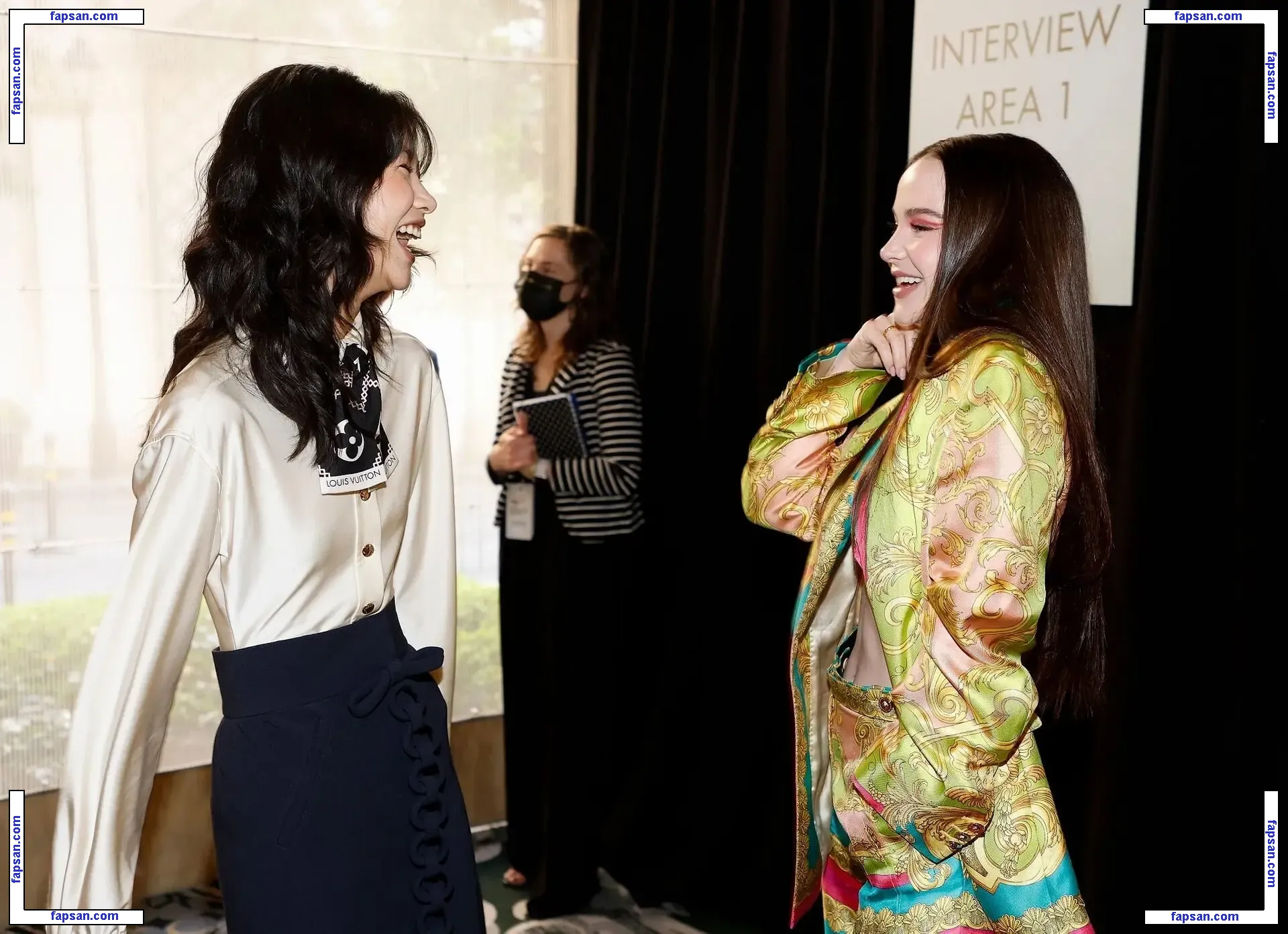 Dove Cameron nude photo #2368 from OnlyFans