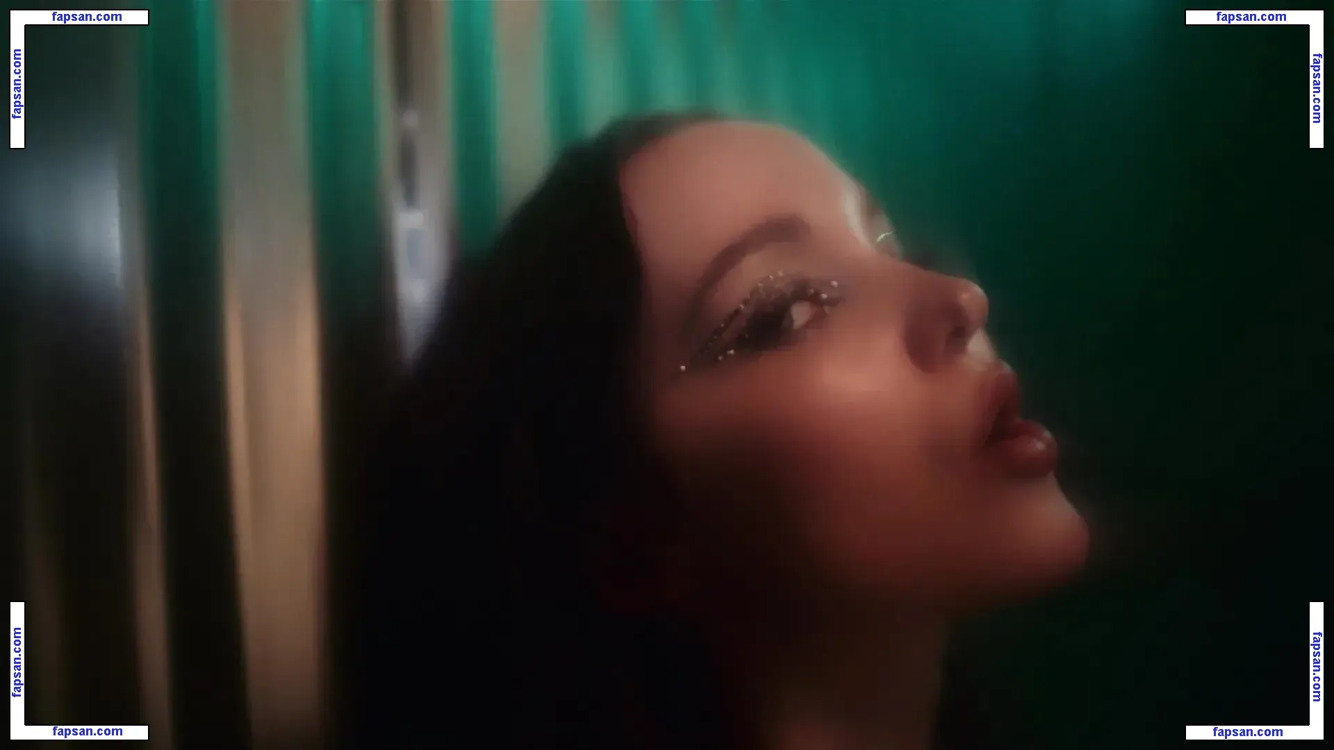 Dove Cameron nude photo #2384 from OnlyFans