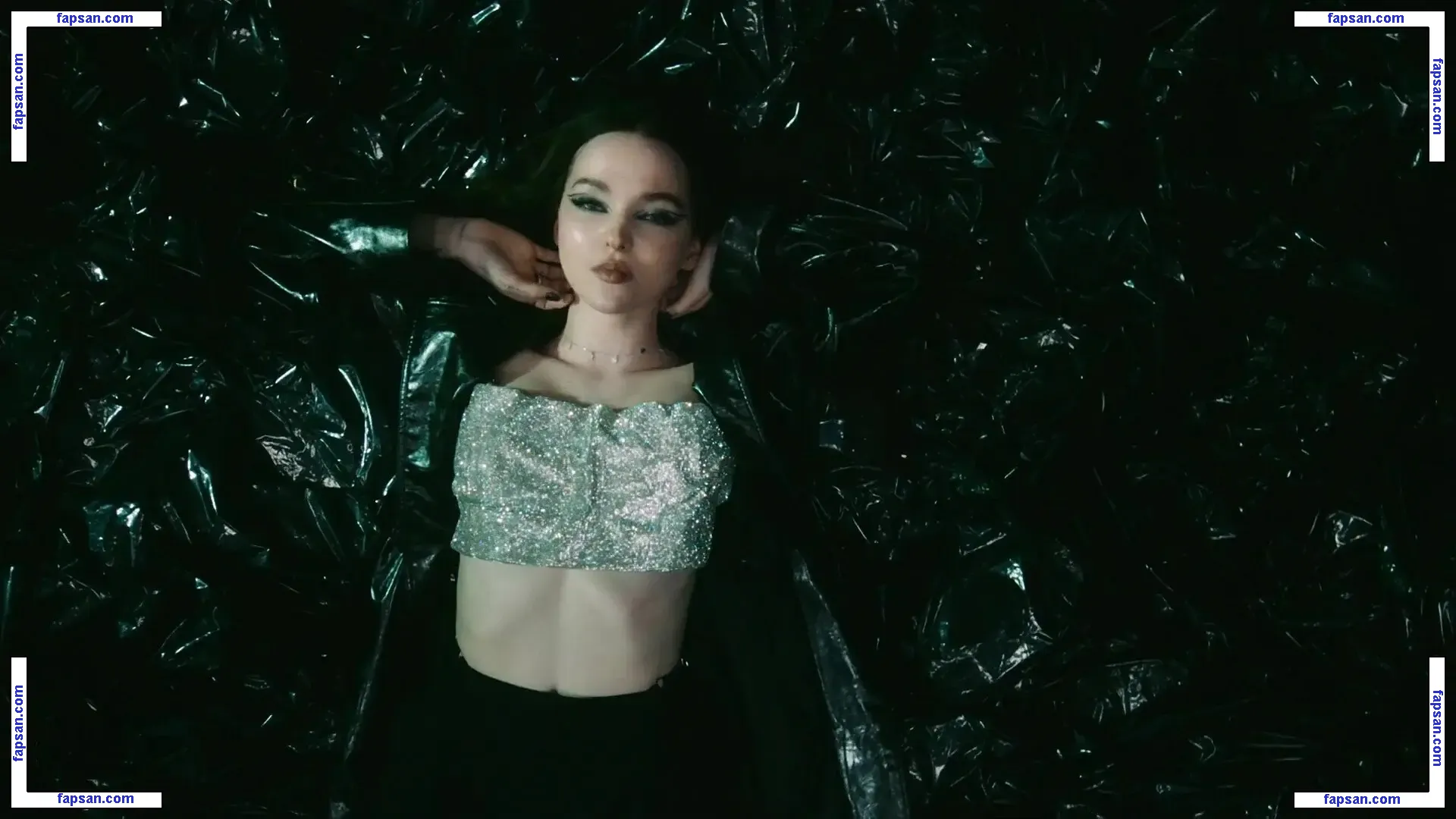 Dove Cameron nude photo #2385 from OnlyFans