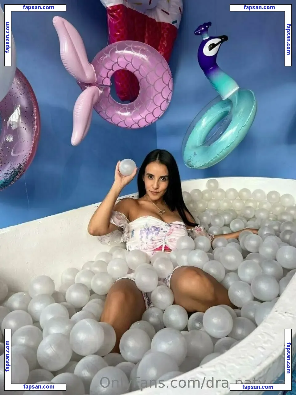 Dra.paty.car nude photo #0037 from OnlyFans