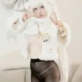 DreamlikeUwU nude #0099