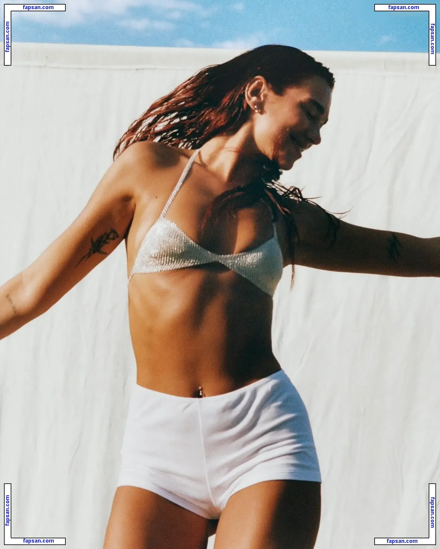 Dua Lipa nude photo #9271 from OnlyFans