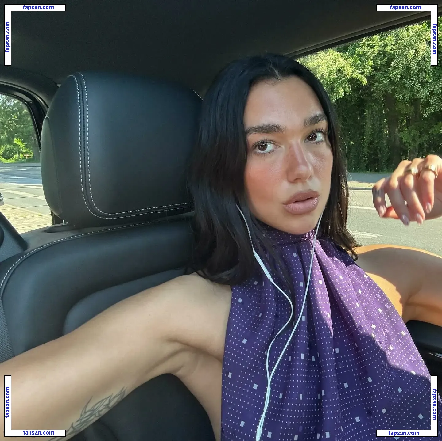 Dua Lipa nude photo #9335 from OnlyFans