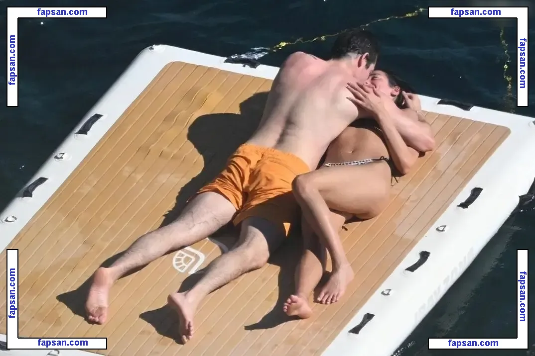 Dua Lipa nude photo #9384 from OnlyFans