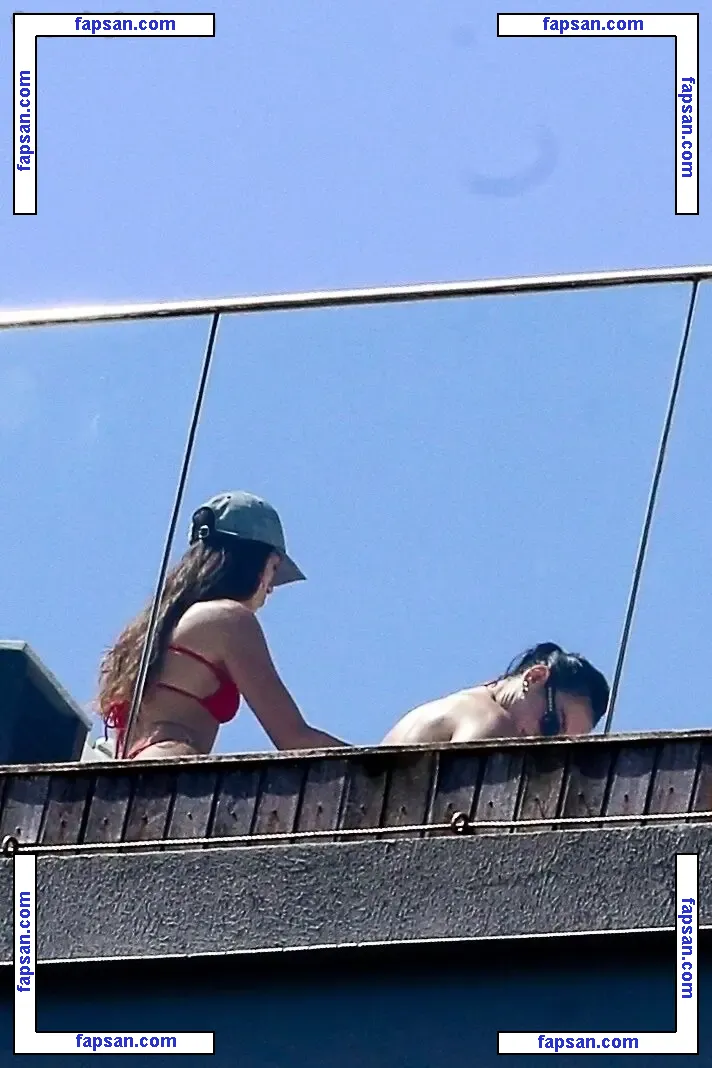 Dua Lipa голая фото #9658 с Онлифанс