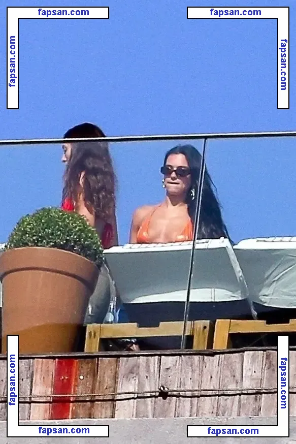 Dua Lipa голая фото #9661 с Онлифанс