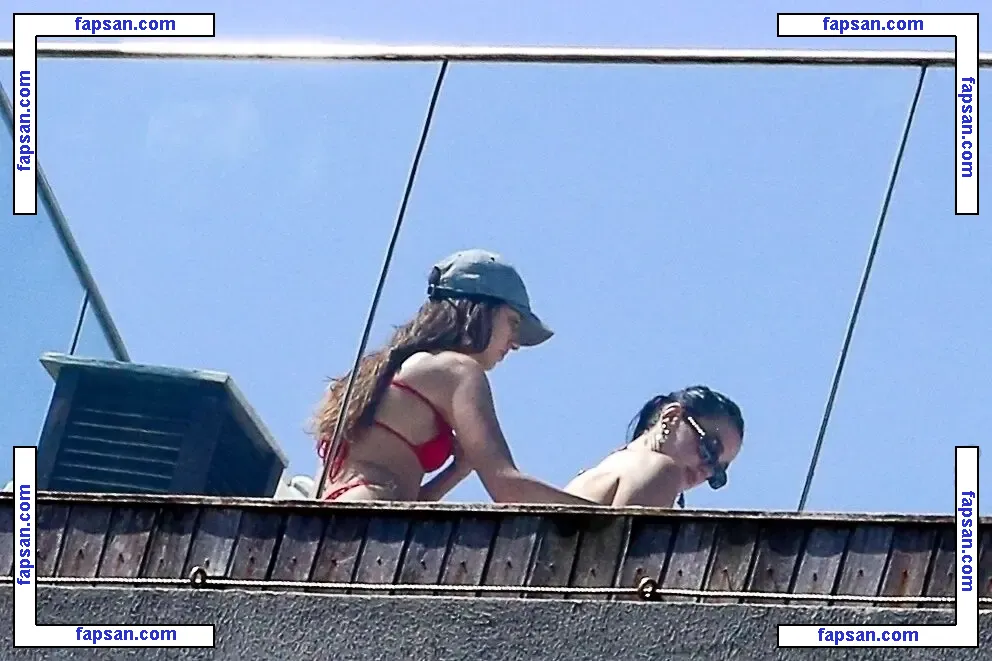 Dua Lipa голая фото #9665 с Онлифанс