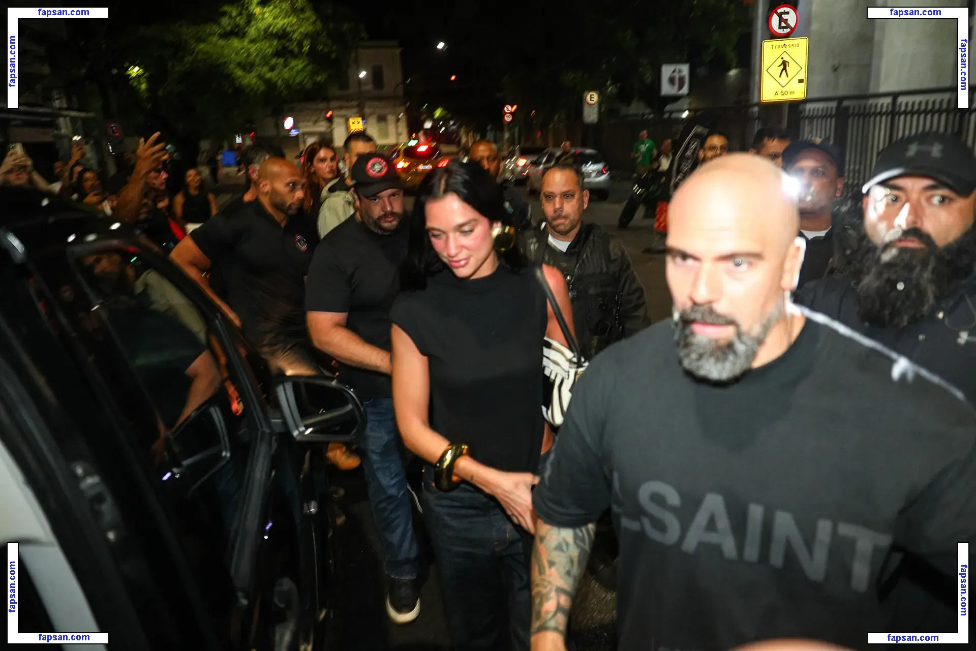 Dua Lipa голая фото #9666 с Онлифанс