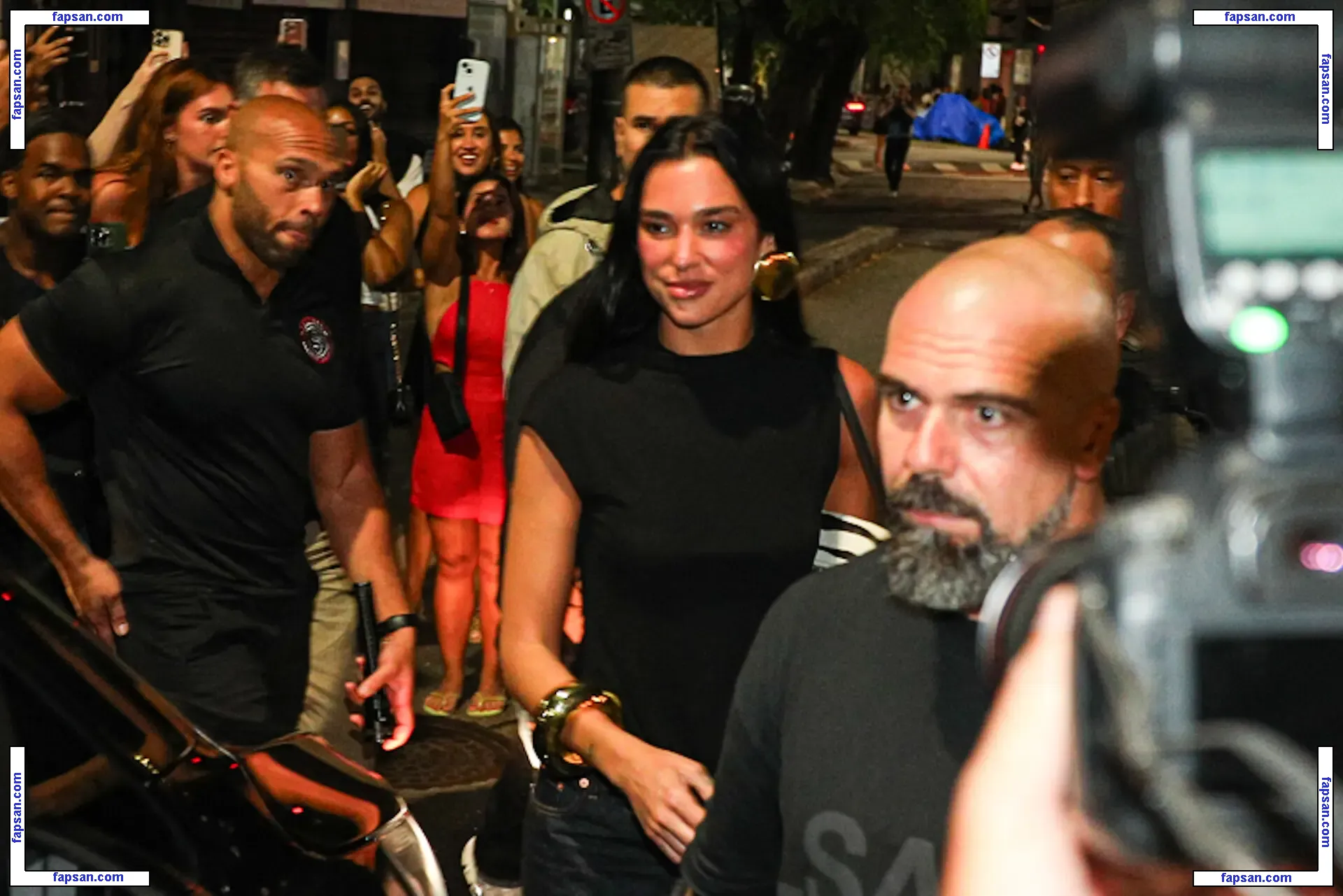 Dua Lipa голая фото #9683 с Онлифанс