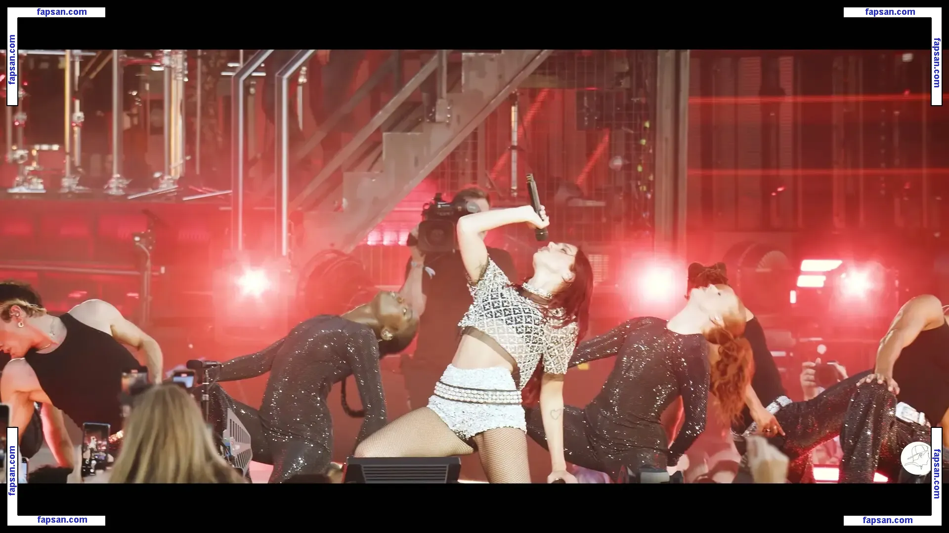 Dua Lipa голая фото #9703 с Онлифанс