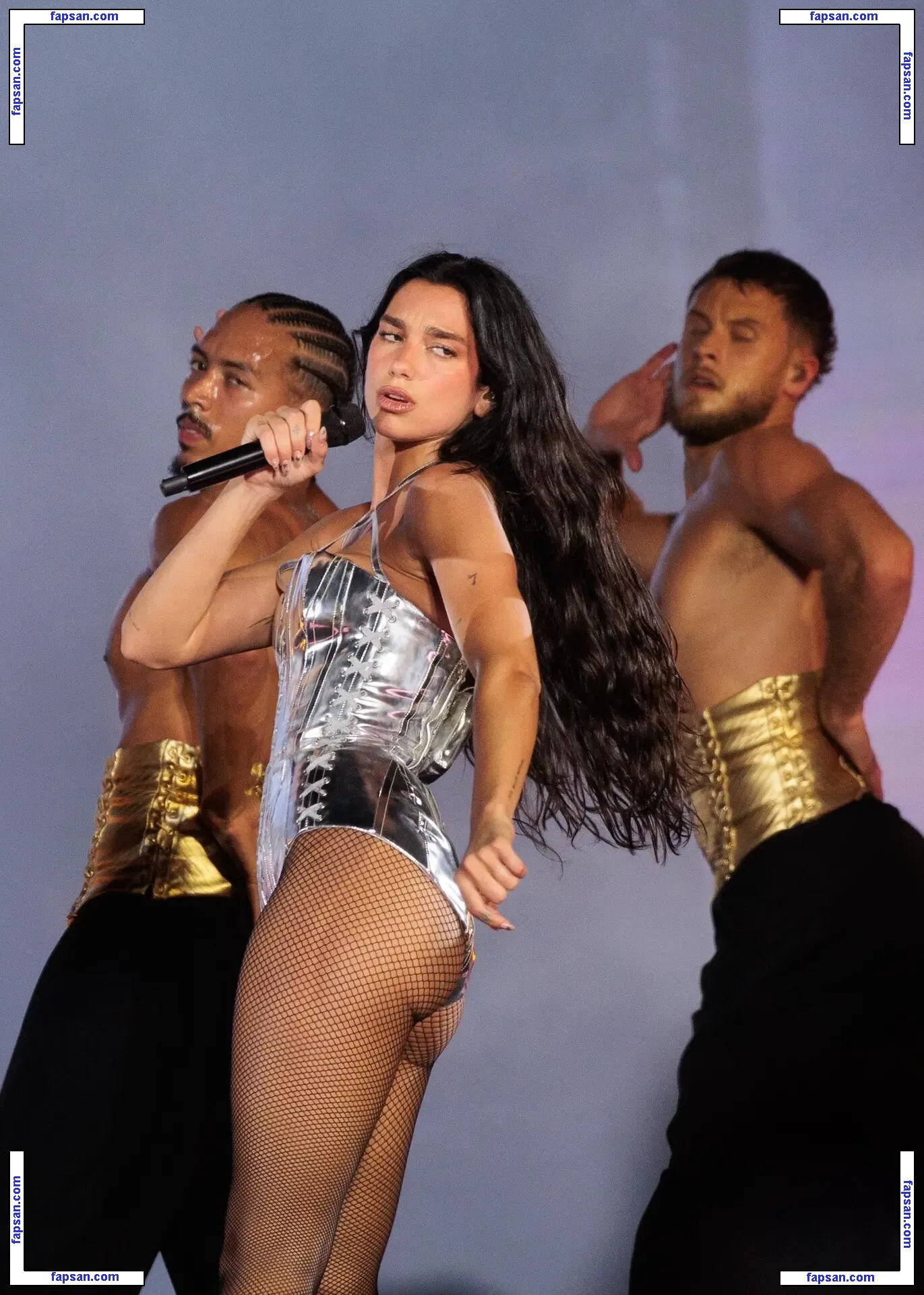 Dua Lipa голая фото #9717 с Онлифанс