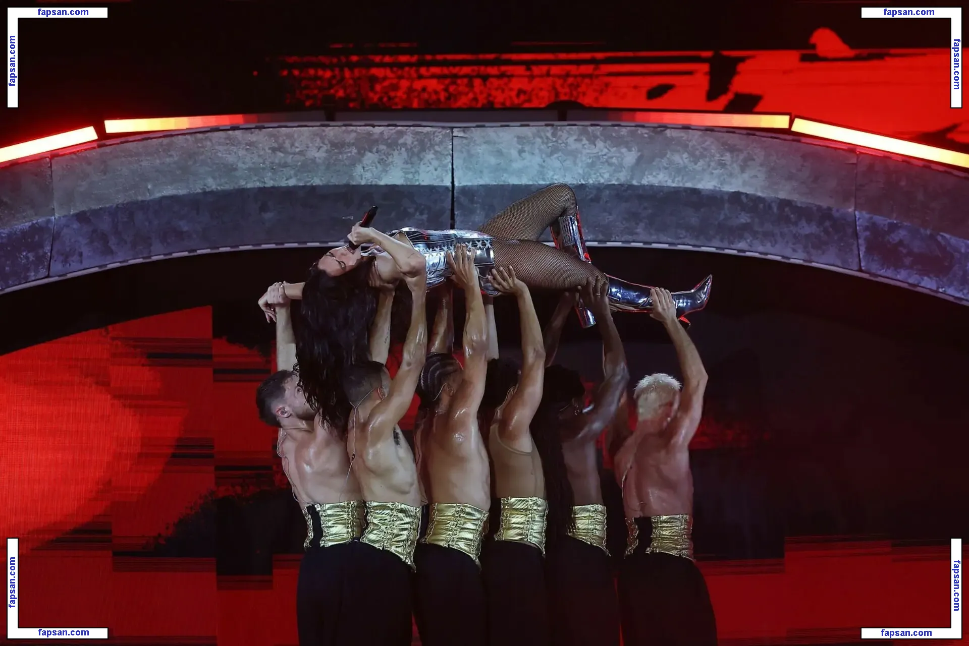 Dua Lipa голая фото #9721 с Онлифанс