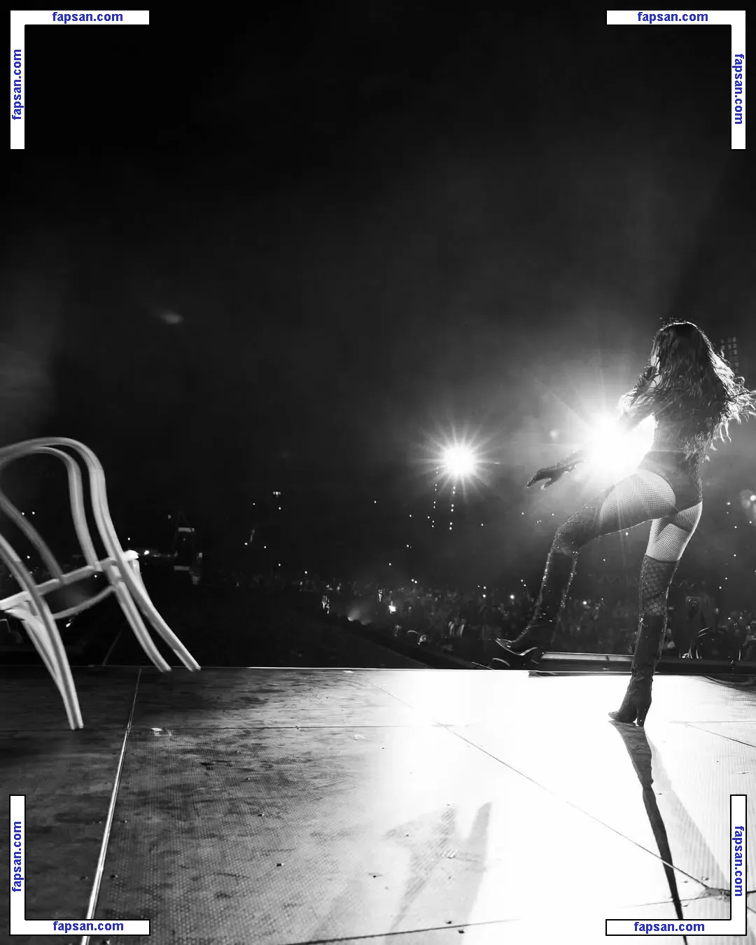 Dua Lipa nude photo #9729 from OnlyFans