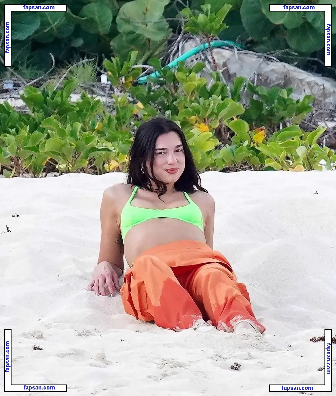 Dua Lipa nude photo #5051 from OnlyFans