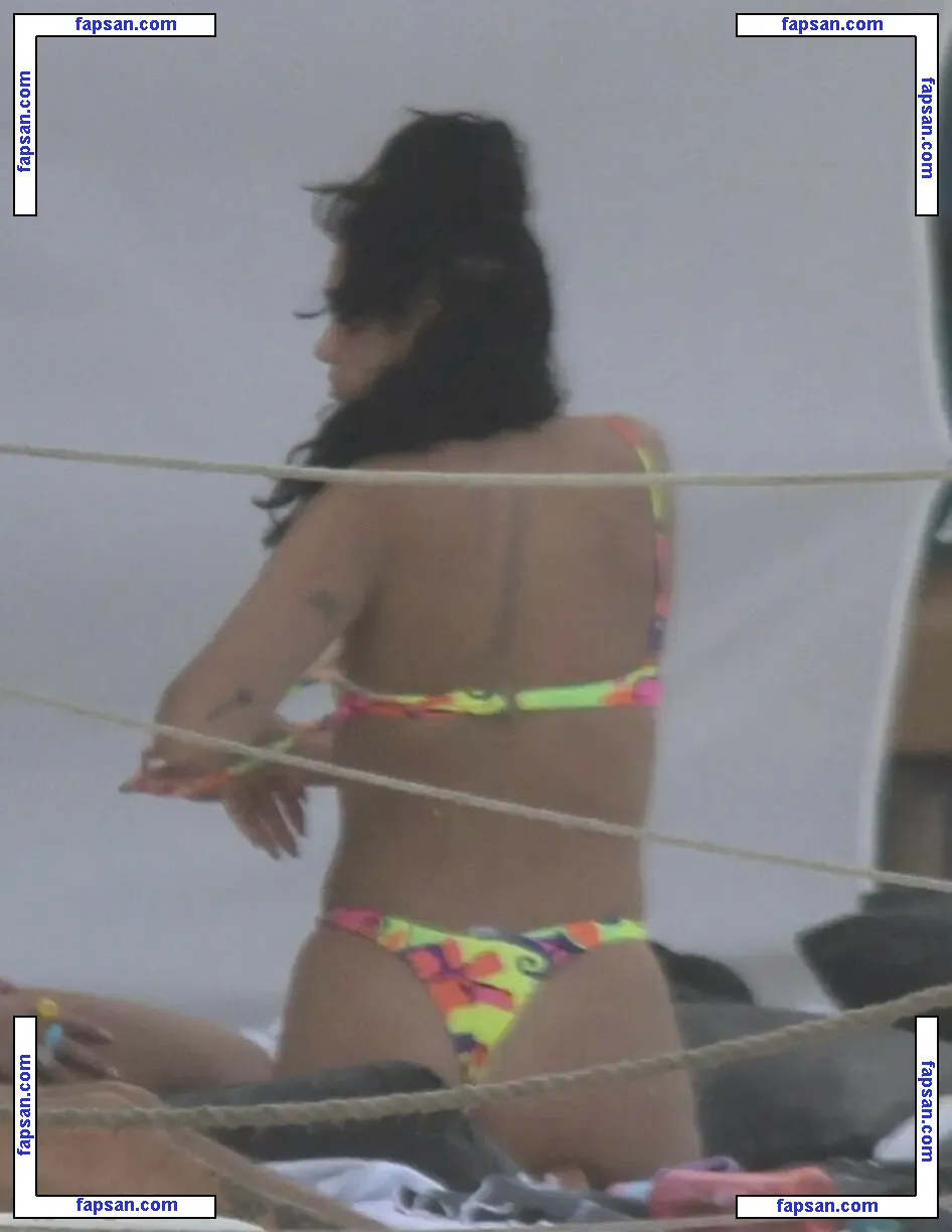 Dua Lipa nude photo #5087 from OnlyFans