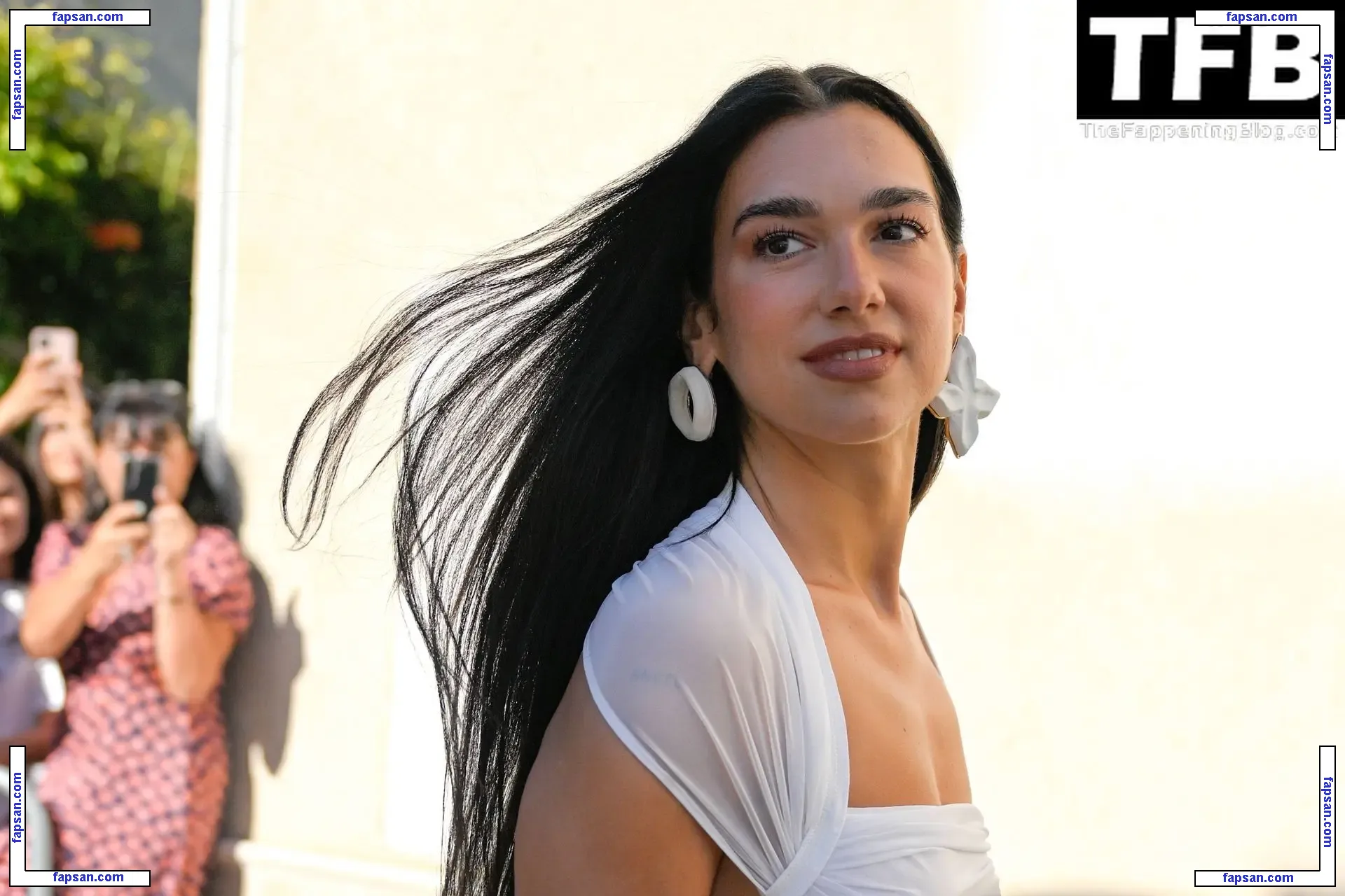 Dua Lipa nude photo #5152 from OnlyFans