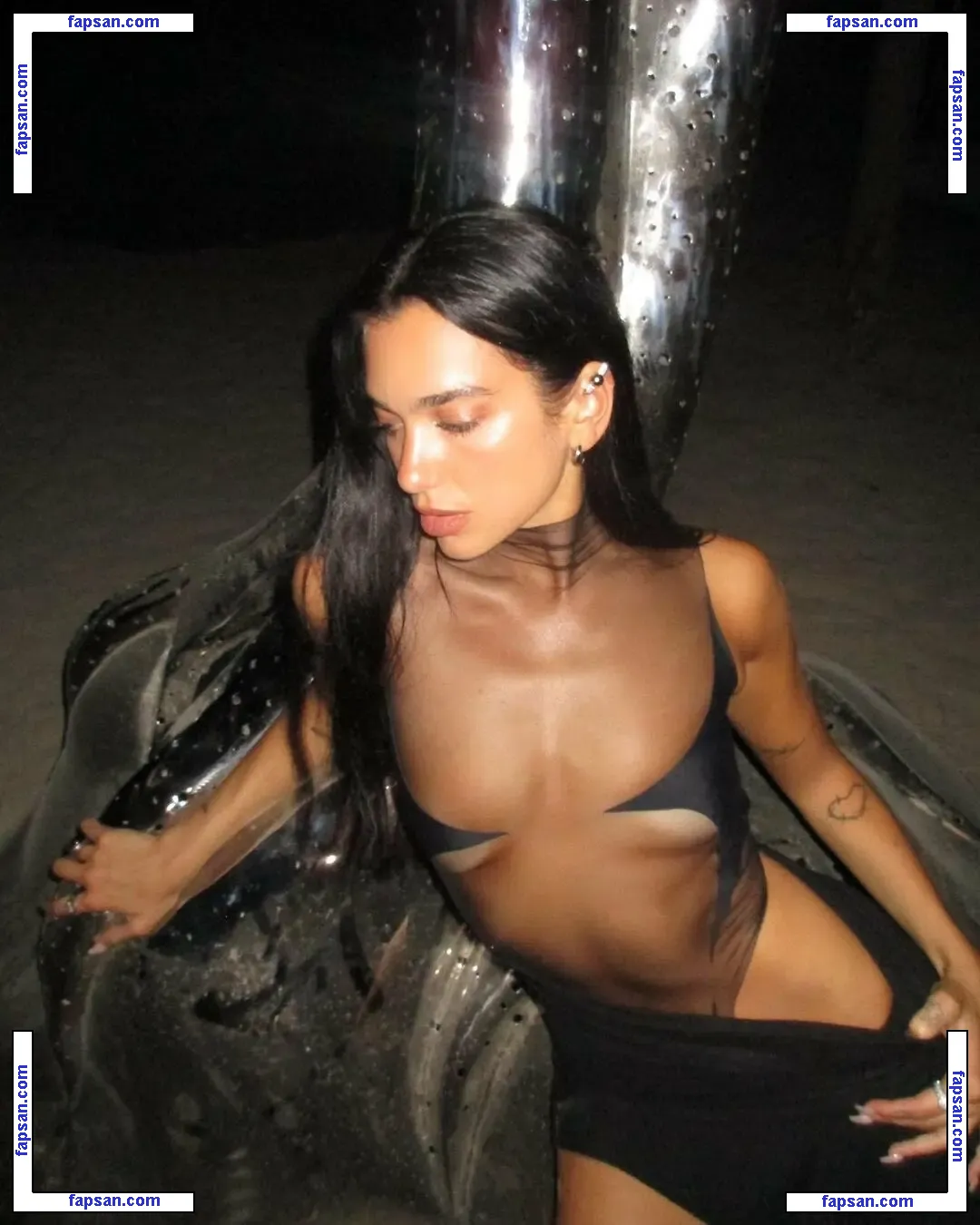 Dua Lipa nude photo #5714 from OnlyFans