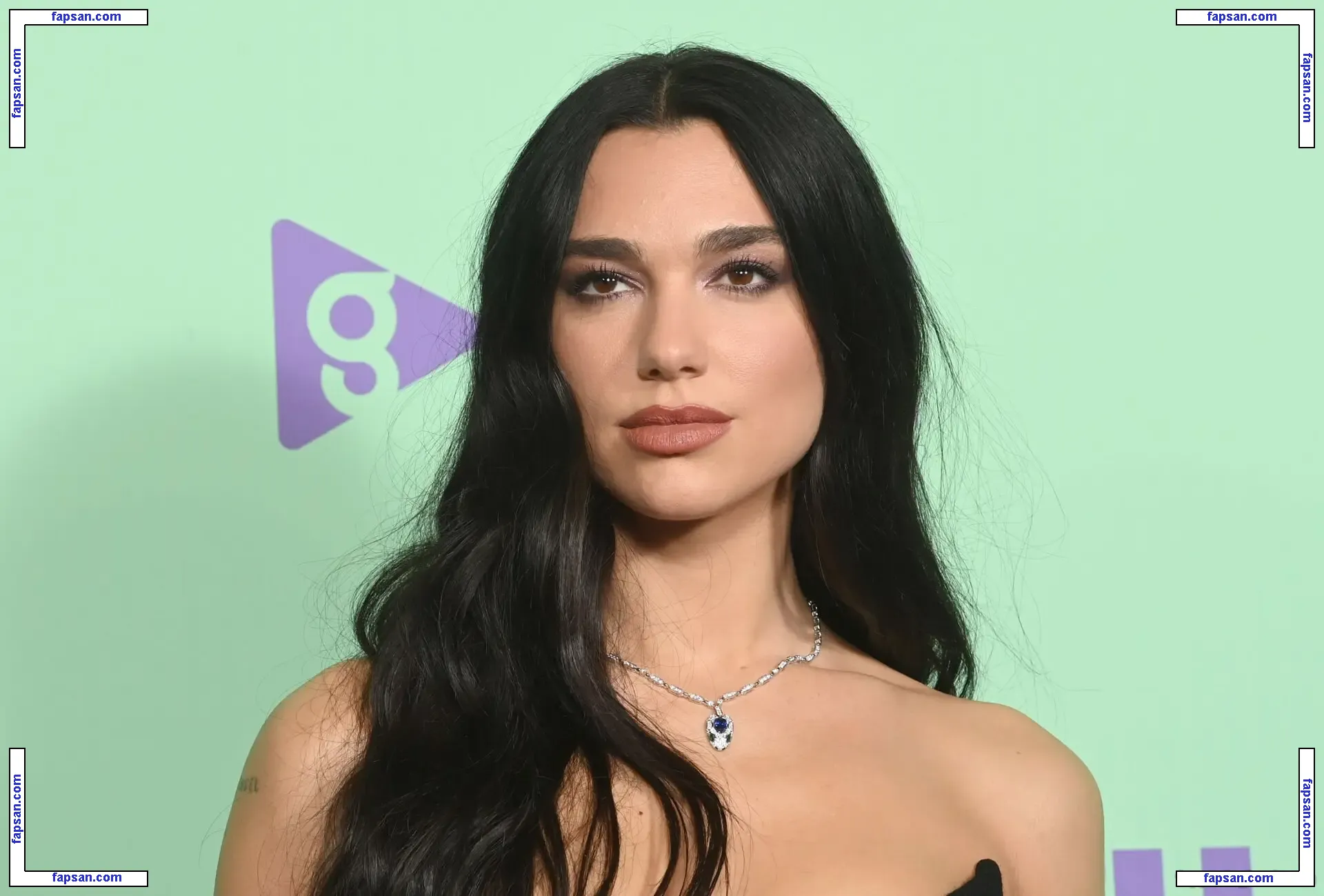 Dua Lipa nude photo #5802 from OnlyFans
