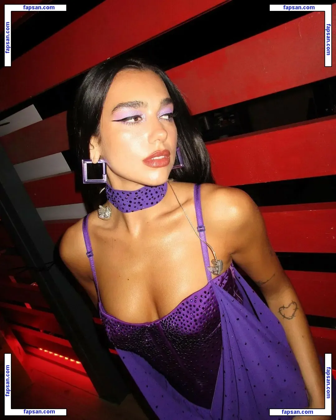 Dua Lipa nude photo #5809 from OnlyFans