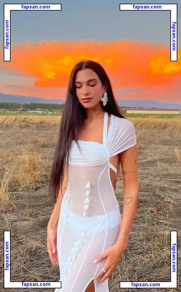 Dua Lipa nude photo #5914 from OnlyFans