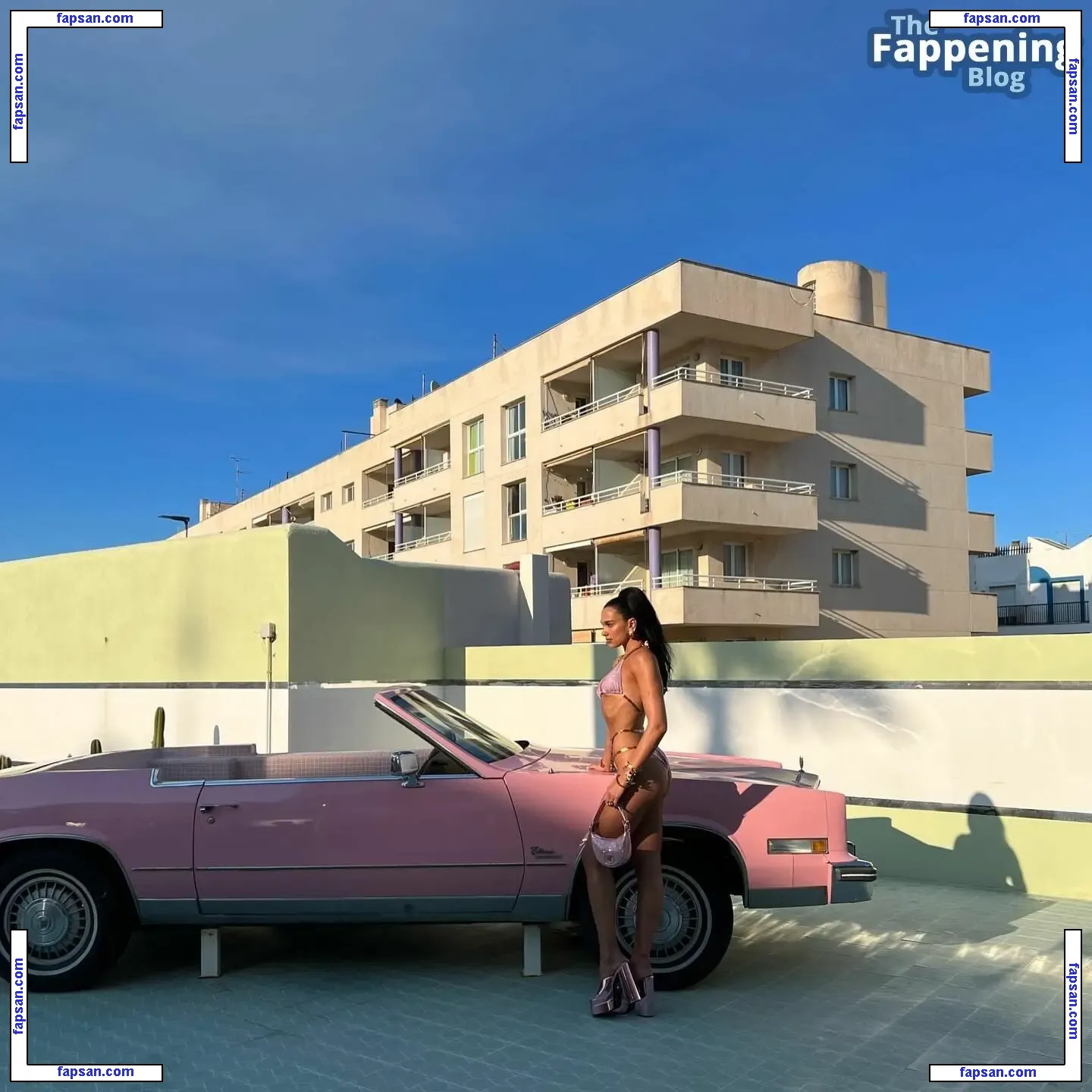 Dua Lipa nude photo #6636 from OnlyFans