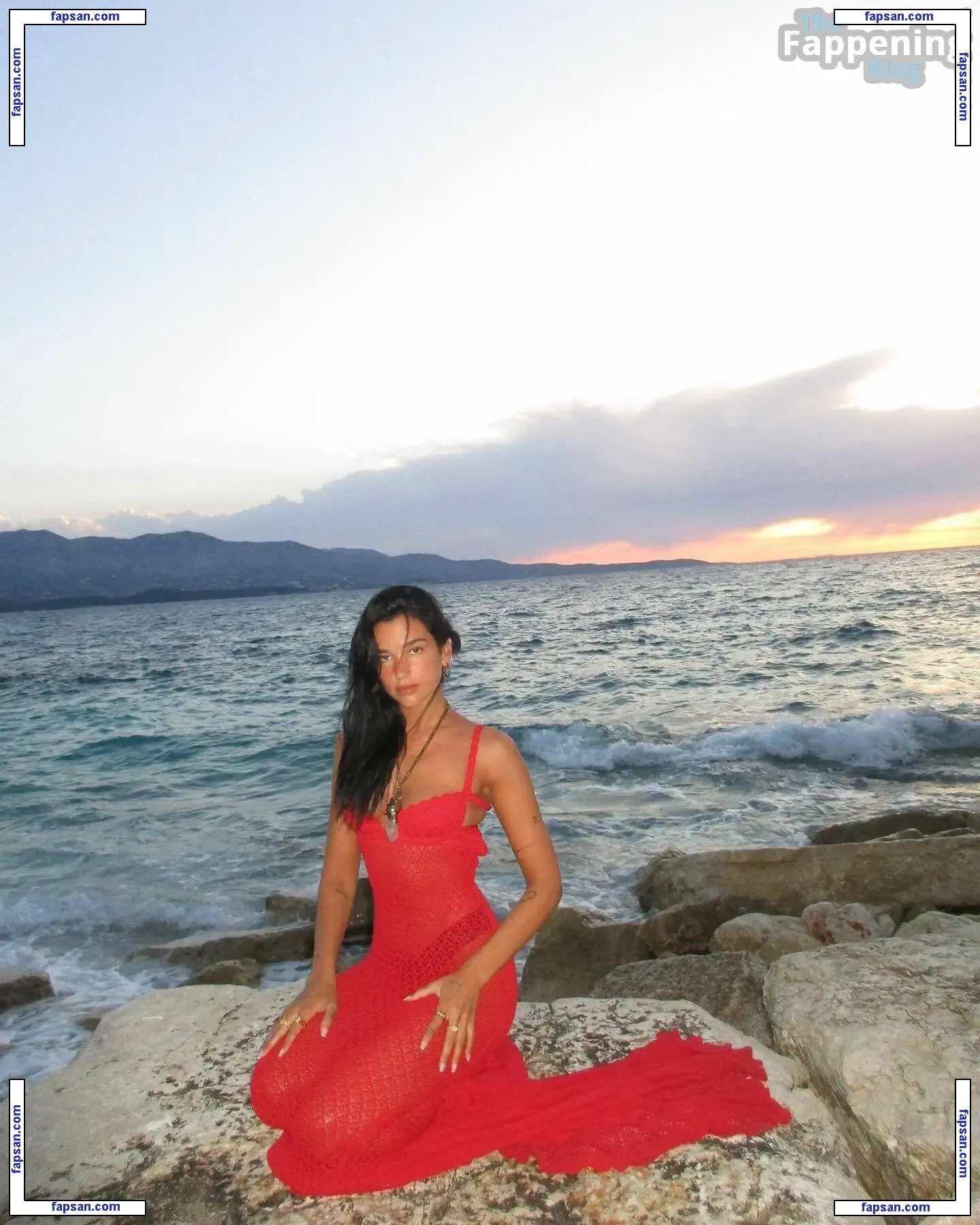 Dua Lipa nude photo #7119 from OnlyFans