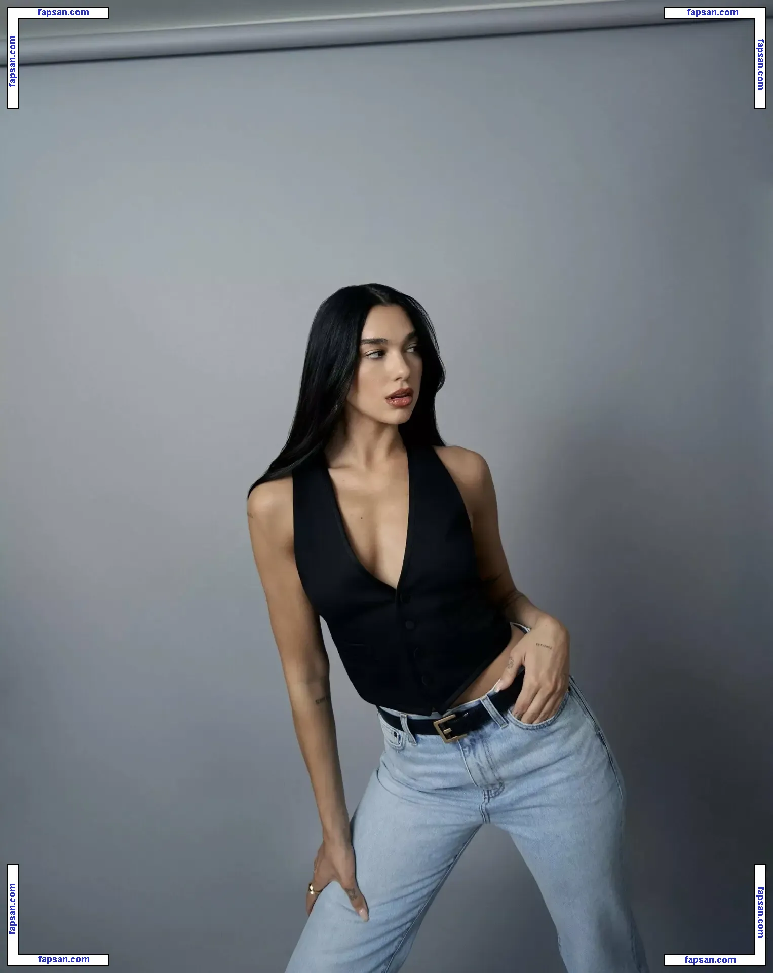 Dua Lipa nude photo #7276 from OnlyFans