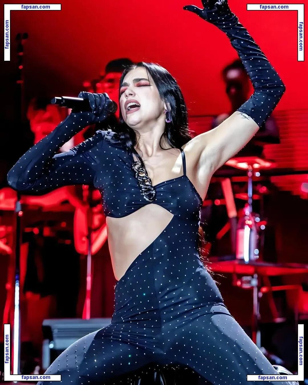 Dua Lipa nude photo #7284 from OnlyFans