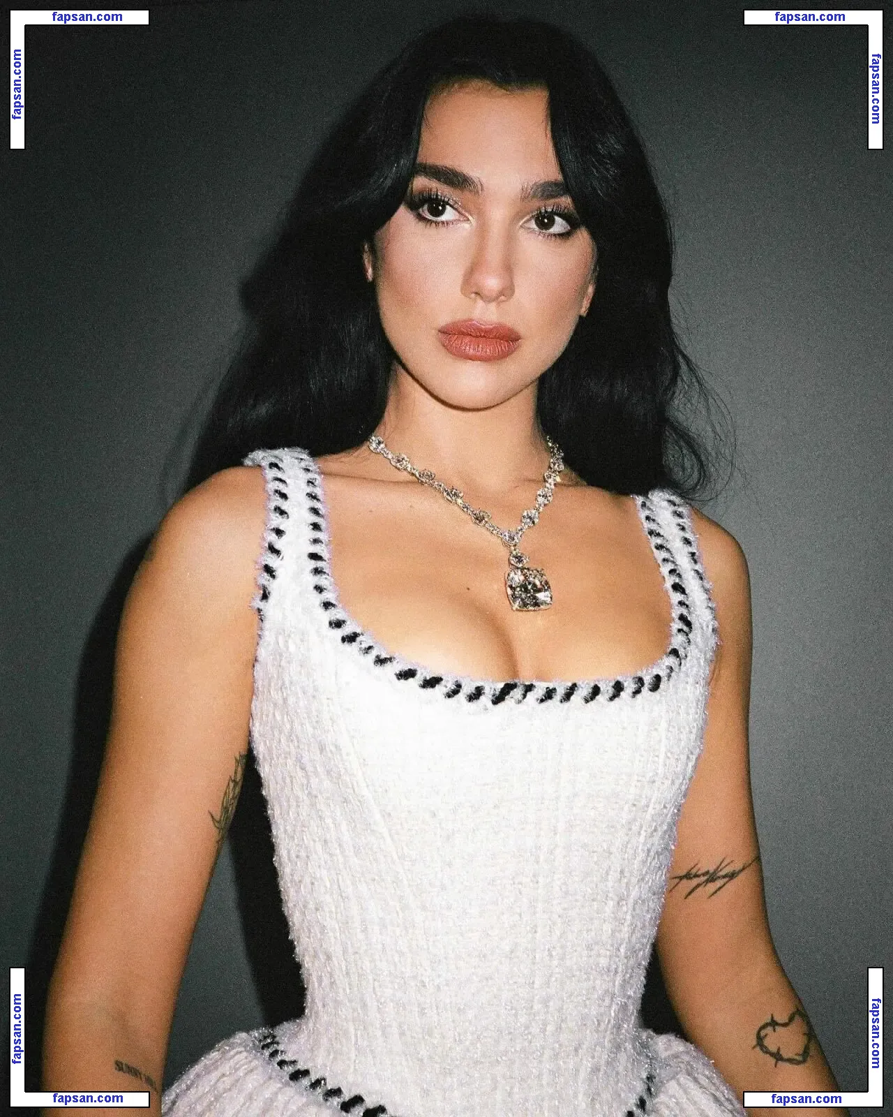 Dua Lipa nude photo #7377 from OnlyFans