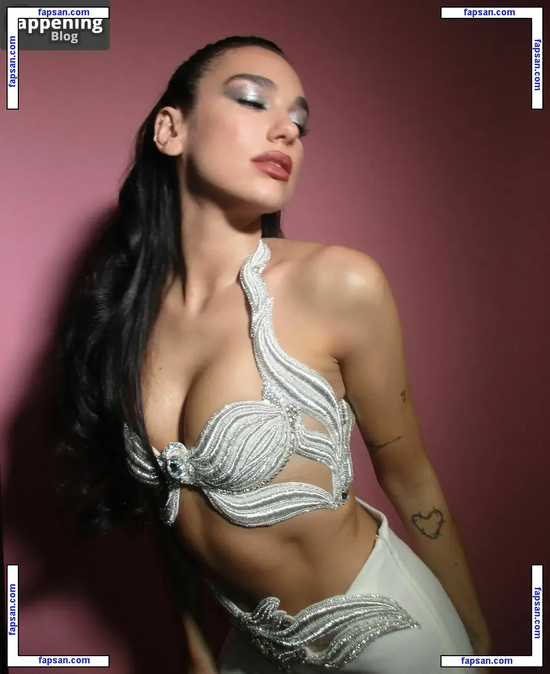 Dua Lipa nude photo #7686 from OnlyFans