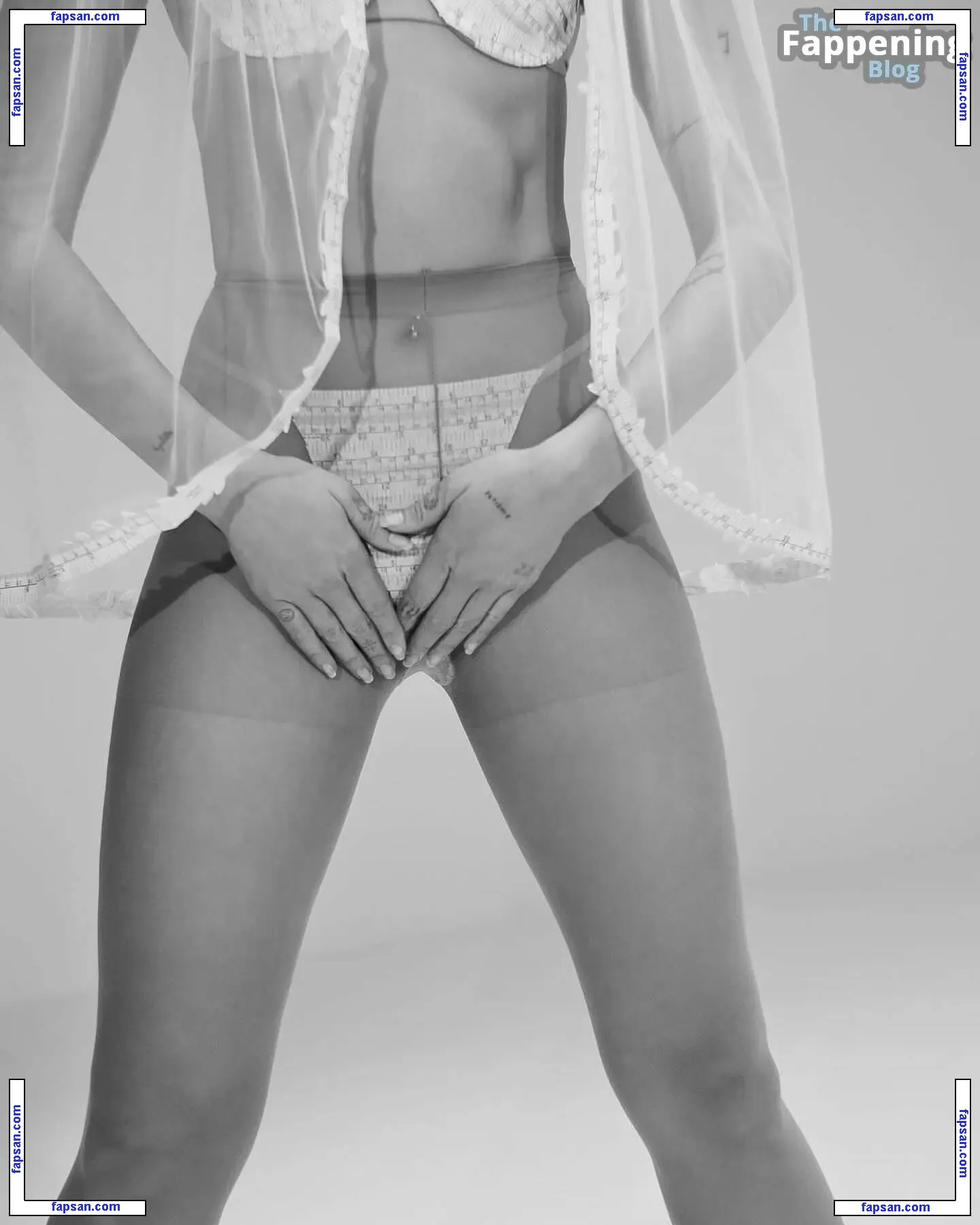 Dua Lipa nude photo #8149 from OnlyFans