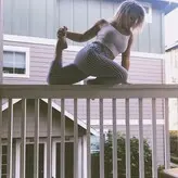 Dublin Lilies голая #0003