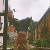 Dublin Lilies голая #0018