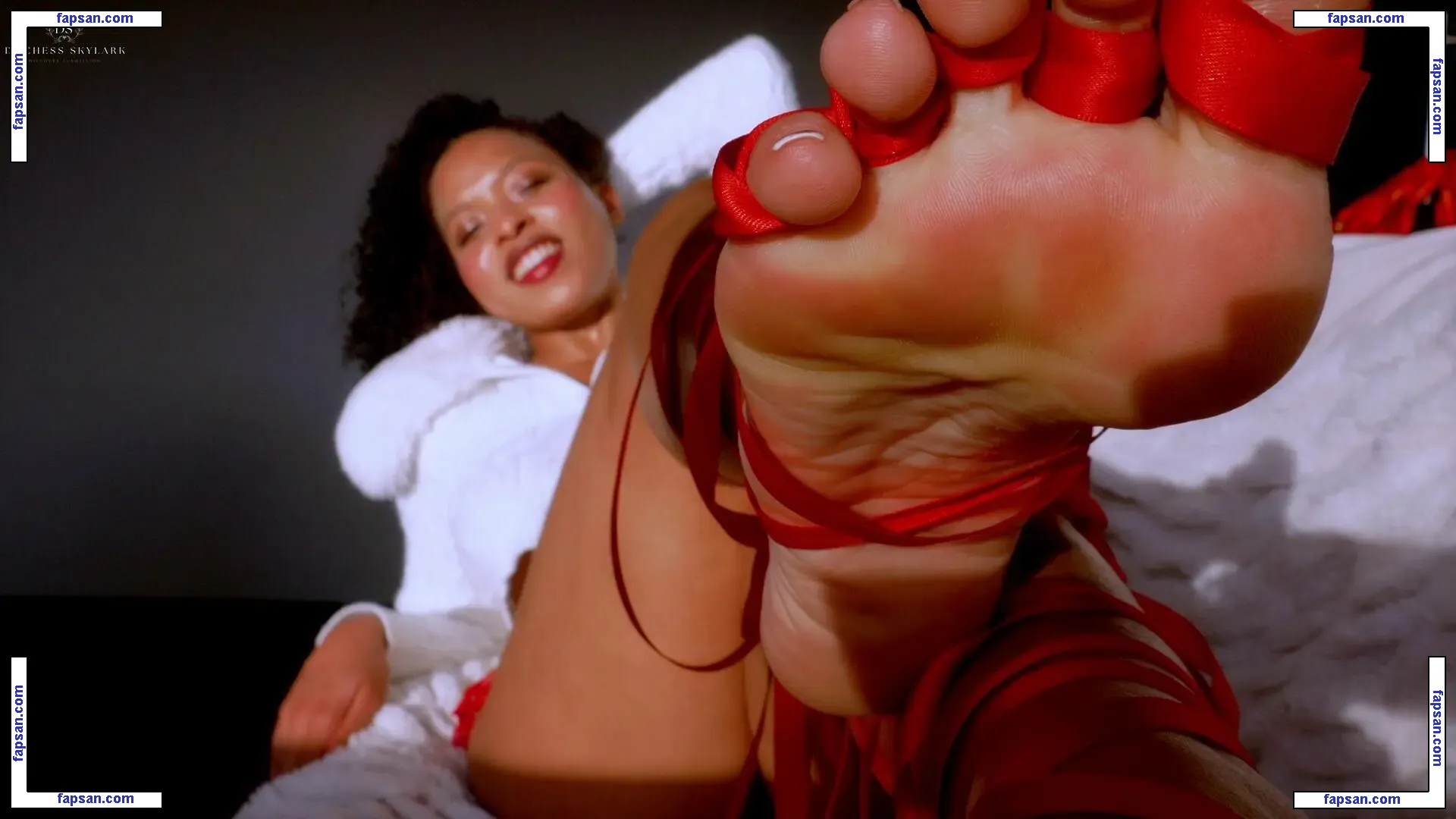 Duchess Skylark nude photo #0004 from OnlyFans