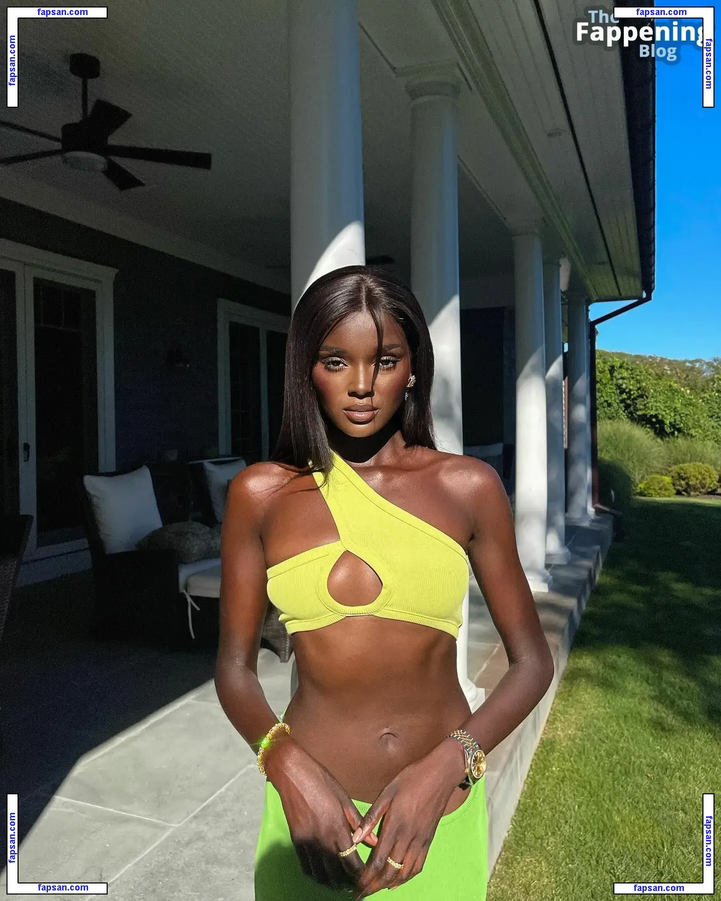 Duckie Thot nude photo #0047 from OnlyFans