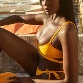 Duckie Thot nude #0017