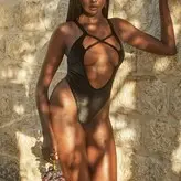 Duckie Thot nude #0019