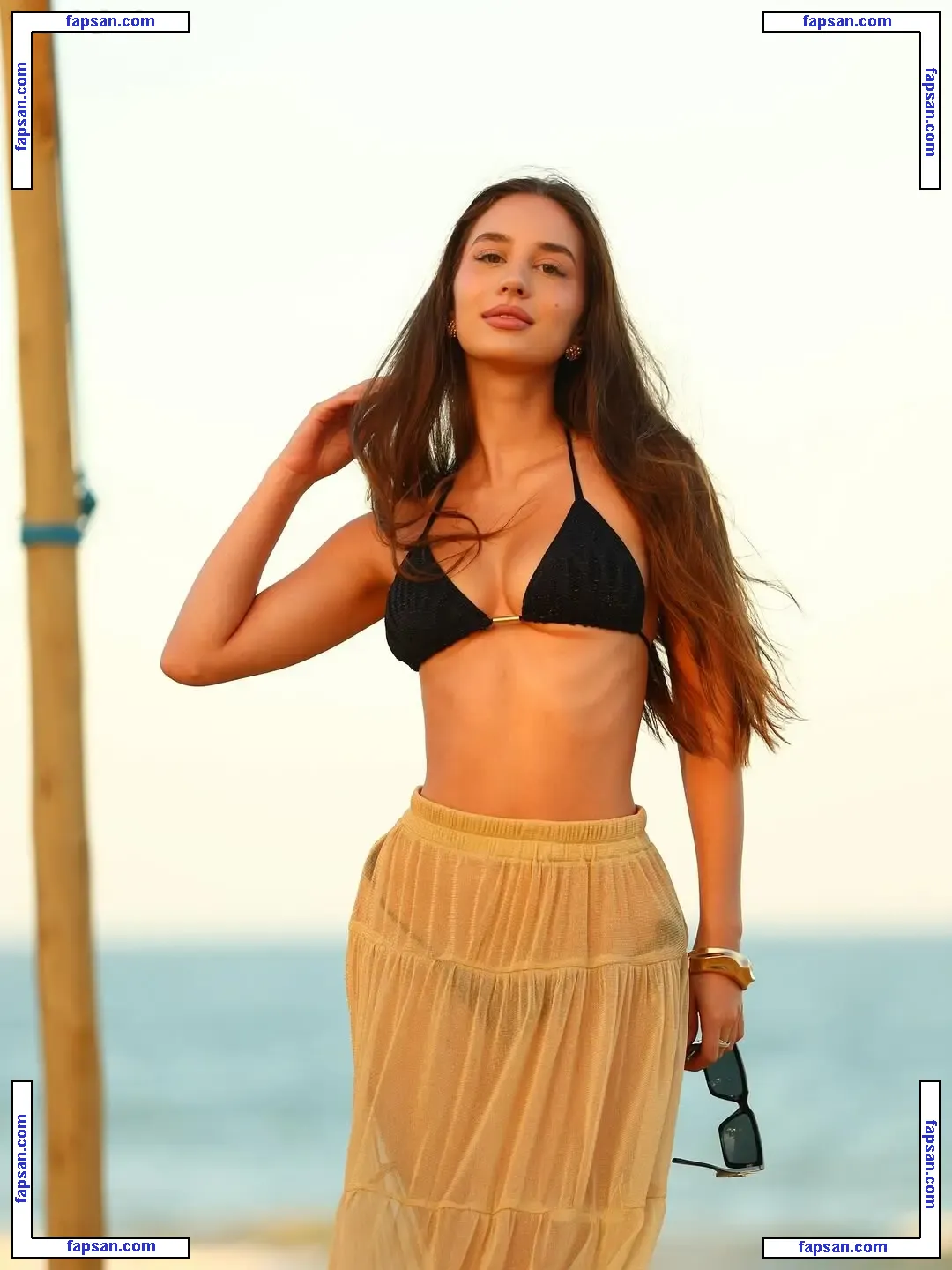 Duda.Rubert nude photo #0165 from OnlyFans