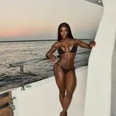 Dudamladeira голая #0013