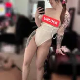 dueitt nude #0012