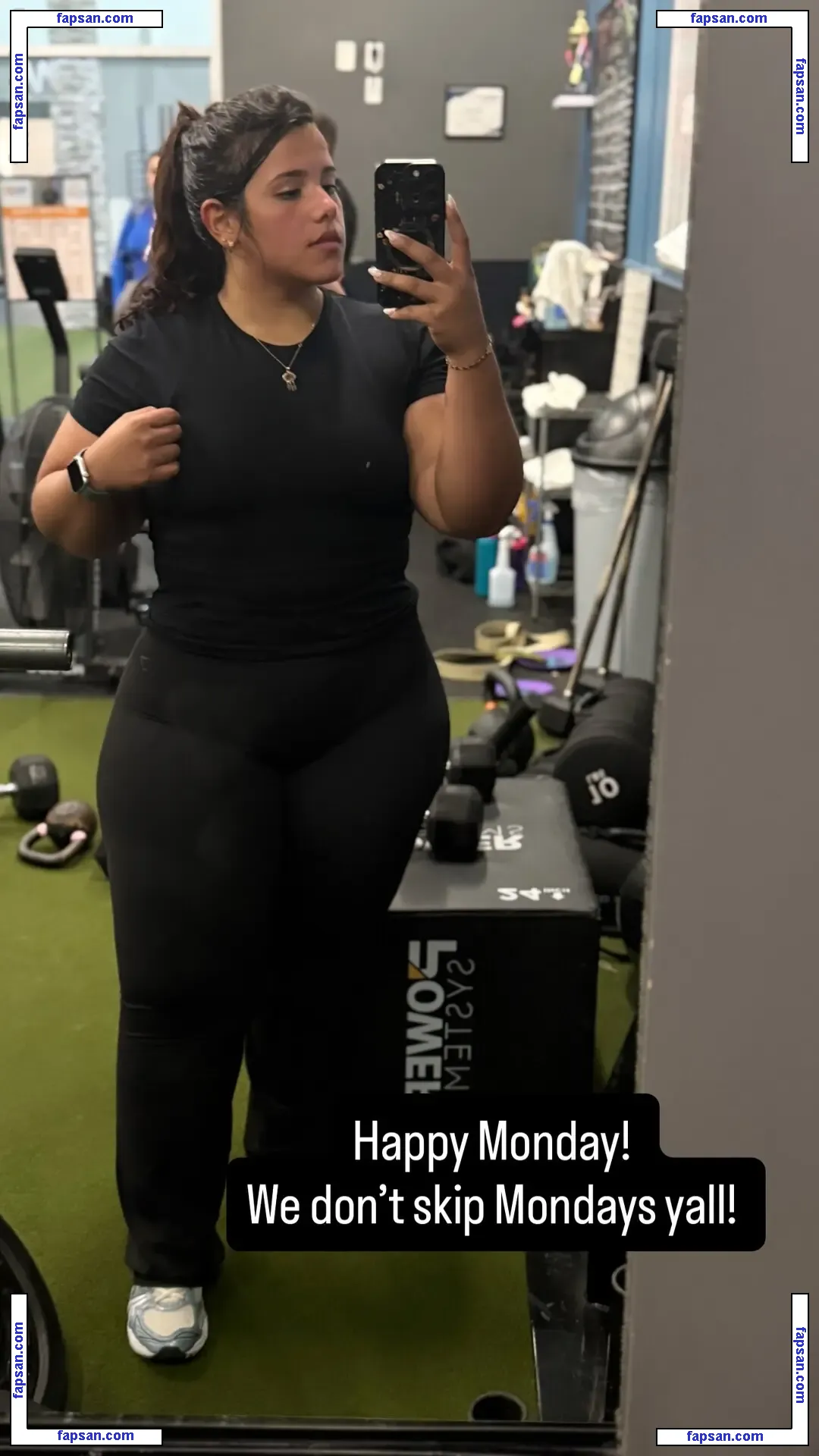 Duyein Martinez nude photo #0001 from OnlyFans