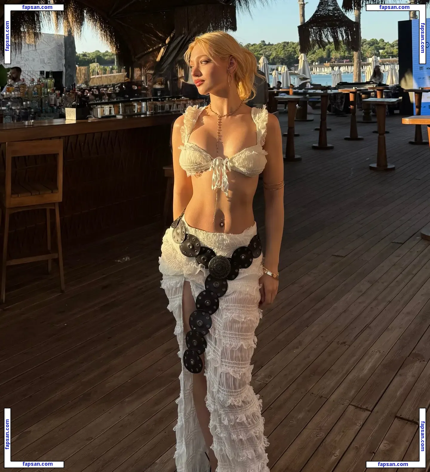 Duygu German nude photo #0036 from OnlyFans
