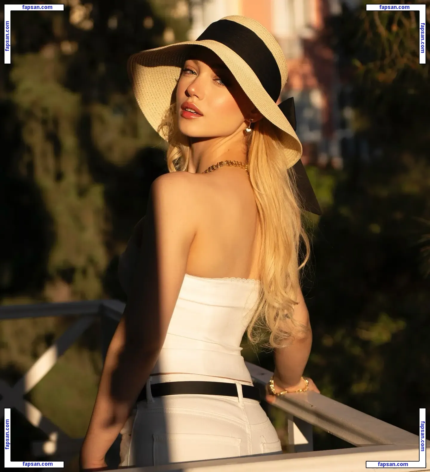Duygu German nude photo #0039 from OnlyFans