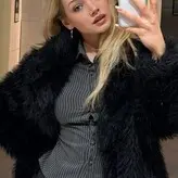 Duygu German голая #0049