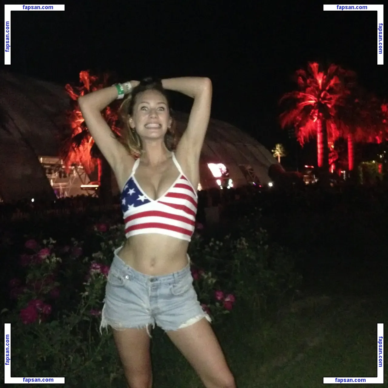Dylan Penn nude photo #0104 from OnlyFans
