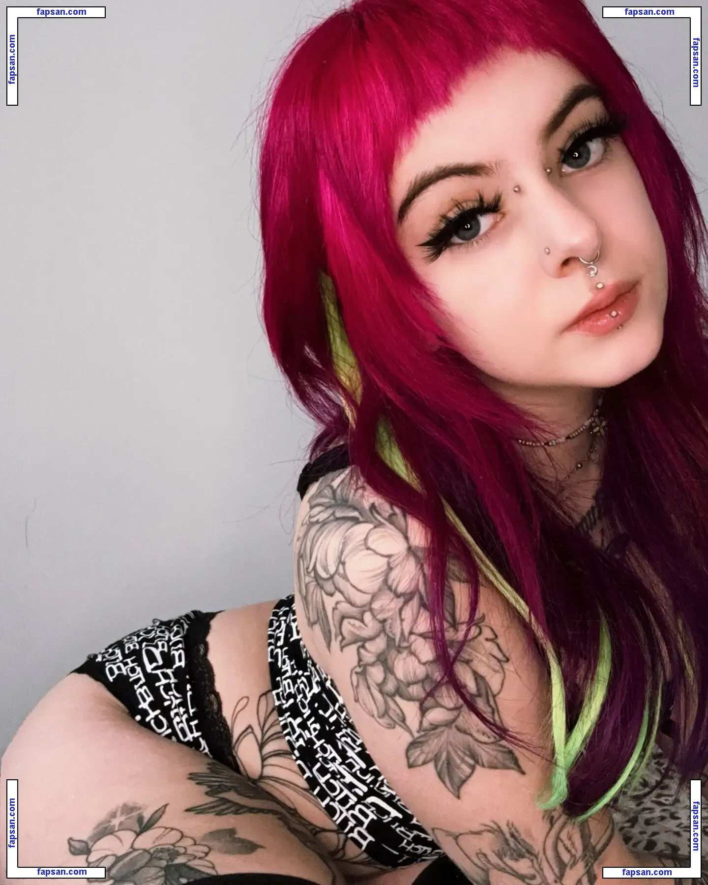 Dynos nude photo #0039 from OnlyFans