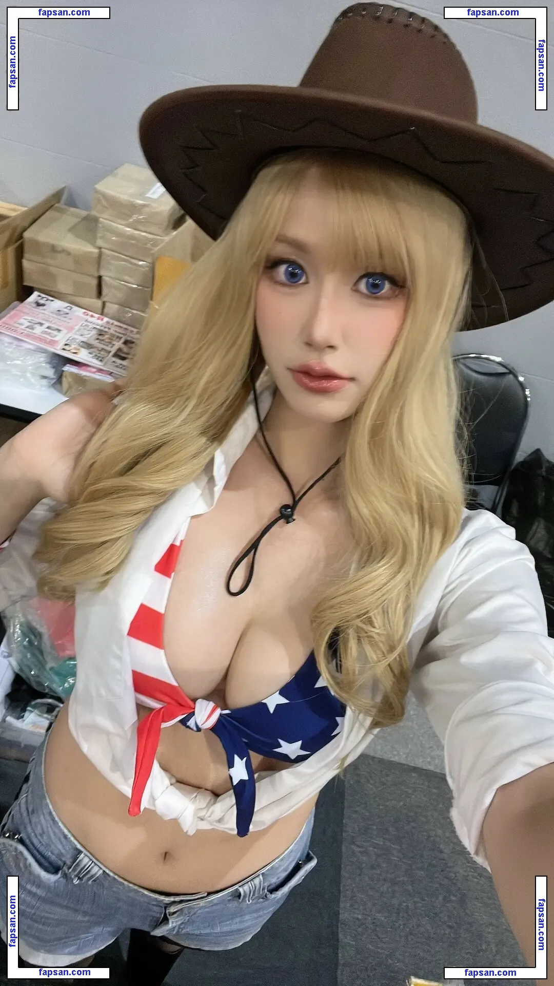 EarniesHime nude photo #0094 from OnlyFans